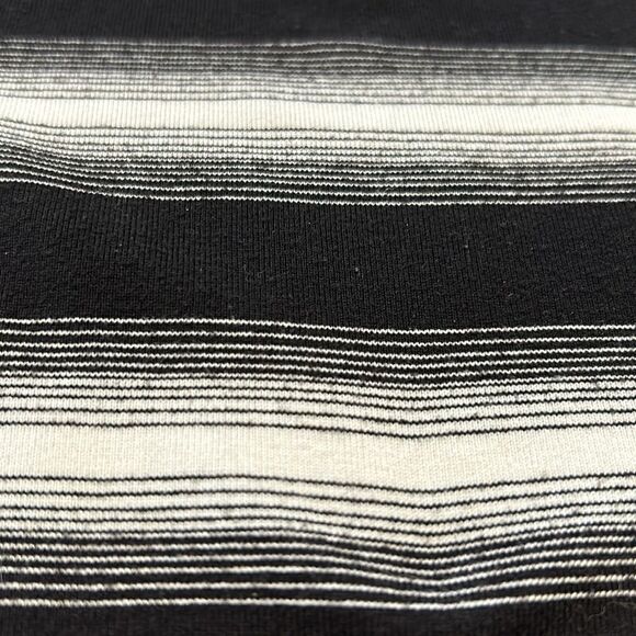 COPY - Lululemon tanktop - Picture 2 of 5